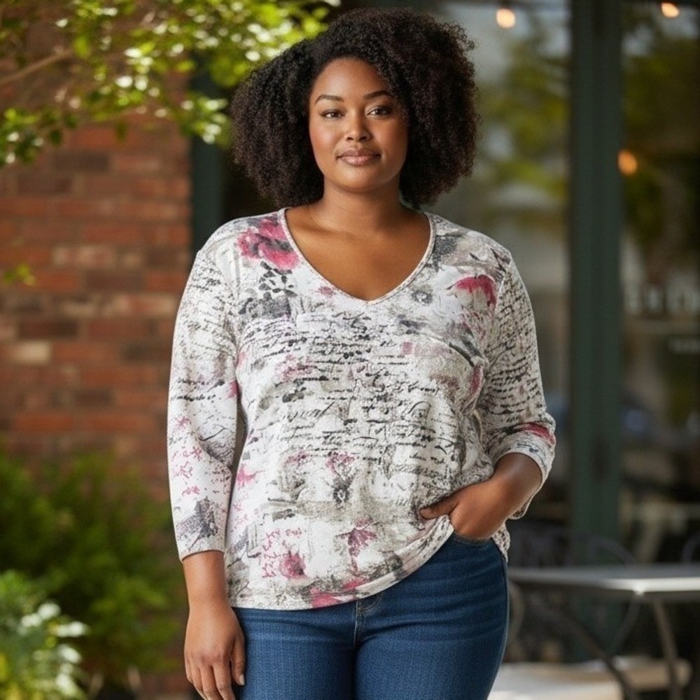 Additions by Chicos Womens Size 3 Script Floral V-Neck 3/4 Sleeve Cotton Top